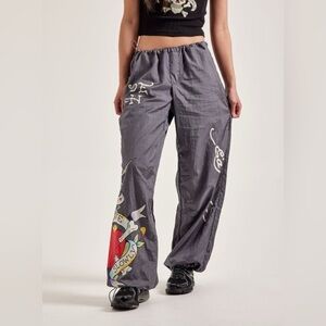 Nwt ed hardy gray parachute pants light weight skater girl medium